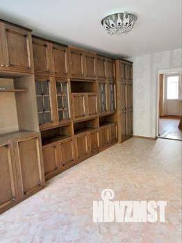 3-к квартира, вторичка, 55м2, 1/9 этаж