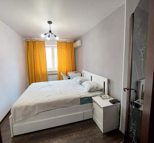 2-к квартира, вторичка, 52м2, 1/10 этаж