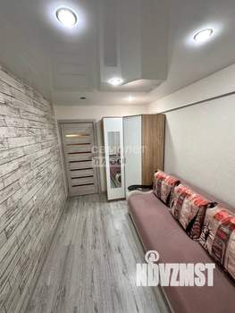 4-к квартира, вторичка, 58м2, 5/5 этаж