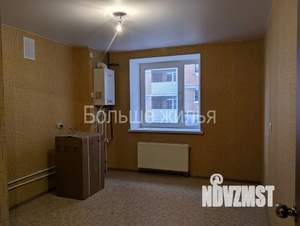 2-к квартира, вторичка, 58м2, 1/10 этаж
