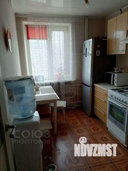 3-к квартира, вторичка, 55м2, 3/5 этаж