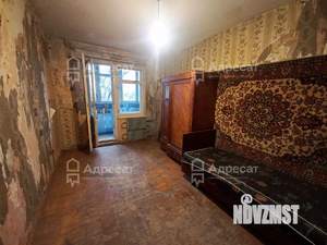 2-к квартира, вторичка, 50м2, 1/9 этаж