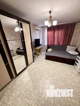 2-к квартира, вторичка, 57м2, 1/9 этаж