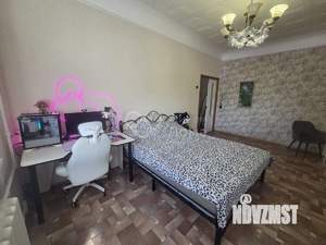 2-к квартира, вторичка, 57м2, 1/5 этаж