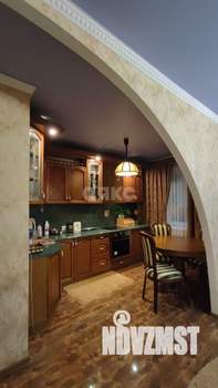 3-к квартира, вторичка, 76м2, 8/10 этаж