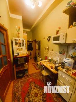 2-к квартира, вторичка, 37м2, 1/5 этаж