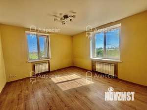 2-к квартира, вторичка, 61м2, 3/3 этаж