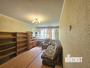 3-к квартира, вторичка, 61м2, 1/5 этаж