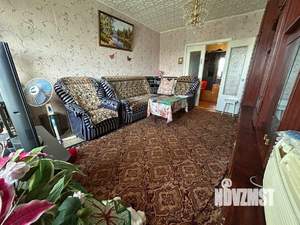 3-к квартира, вторичка, 64м2, 8/9 этаж