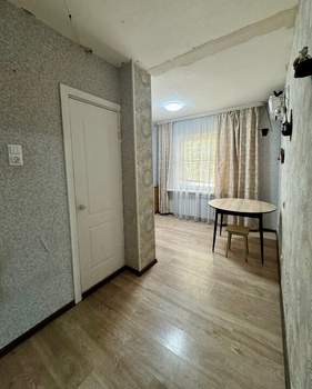 2-к квартира, вторичка, 52м2, 1/16 этаж