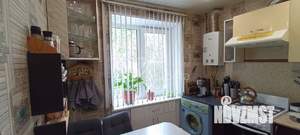 2-к квартира, вторичка, 43м2, 1/4 этаж