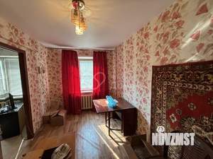2-к квартира, вторичка, 45м2, 1/4 этаж