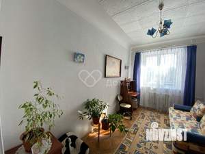 4-к квартира, вторичка, 73м2, 1/2 этаж