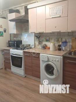 1-к квартира, вторичка, 42м2, 1/10 этаж