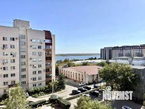 3-к квартира, вторичка, 135м2, 6/9 этаж