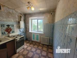 3-к квартира, вторичка, 55м2, 1/4 этаж