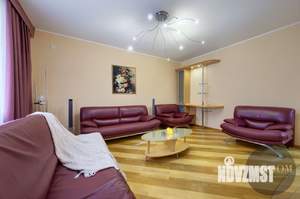 3-к квартира, вторичка, 101м2, 9/10 этаж