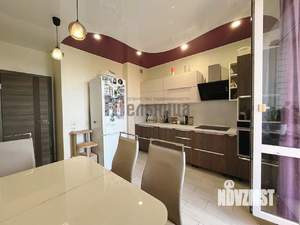 2-к квартира, вторичка, 57м2, 8/10 этаж