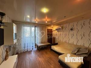2-к квартира, вторичка, 50м2, 1/9 этаж