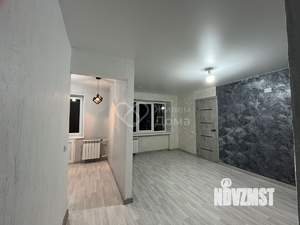 3-к квартира, вторичка, 42м2, 2/5 этаж