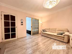 2-к квартира, вторичка, 75м2, 2/5 этаж