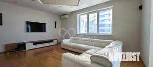3-к квартира, вторичка, 130м2, 13/19 этаж