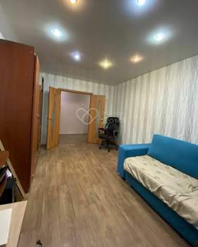 2-к квартира, вторичка, 52м2, 9/9 этаж