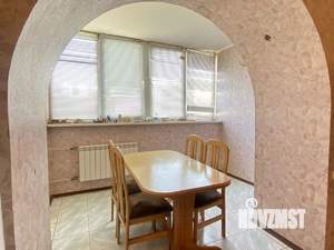 3-к квартира, вторичка, 130м2, 8/9 этаж