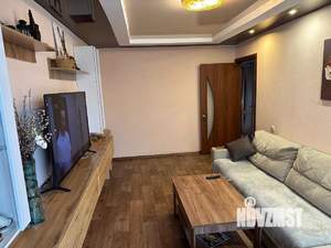 3-к квартира, вторичка, 61м2, 5/5 этаж