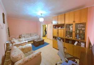 2-к квартира, вторичка, 43м2, 1/5 этаж