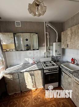 2-к квартира, вторичка, 42м2, 4/5 этаж