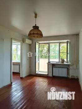 2-к квартира, вторичка, 42м2, 4/4 этаж