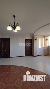 4-к квартира, вторичка, 121м2, 9/15 этаж