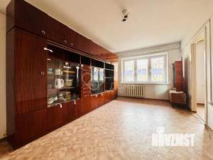 2-к квартира, вторичка, 45м2, 1/5 этаж