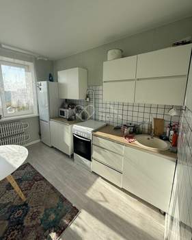 2-к квартира, вторичка, 51м2, 9/9 этаж