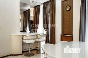 4-к квартира, вторичка, 116м2, 2/3 этаж