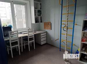 3-к квартира, вторичка, 70м2, 1/9 этаж