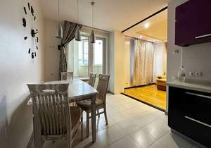 3-к квартира, вторичка, 101м2, 4/17 этаж