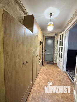 2-к квартира, вторичка, 61м2, 1/5 этаж