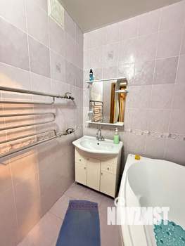 2-к квартира, вторичка, 63м2, 6/9 этаж