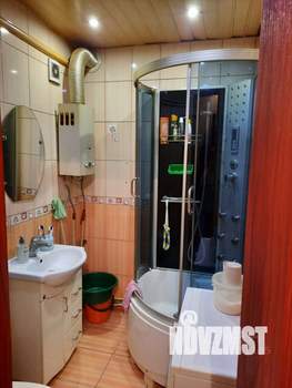 3-к квартира, вторичка, 54м2, 1/4 этаж