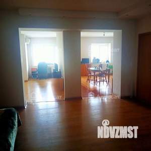 4-к квартира, вторичка, 162м2, 3/9 этаж