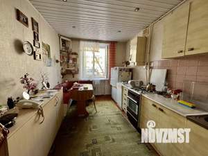 2-к квартира, вторичка, 58м2, 1/4 этаж