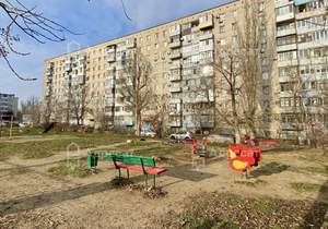 3-к квартира, вторичка, 54м2, 1/9 этаж