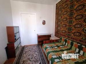 4-к квартира, вторичка, 62м2, 1/5 этаж