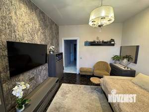 2-к квартира, вторичка, 55м2, 1/17 этаж