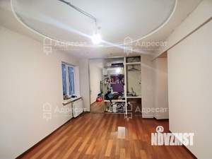 2-к квартира, вторичка, 42м2, 1/5 этаж
