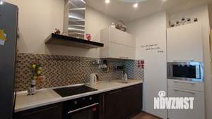 2-к квартира, вторичка, 60м2, 9/17 этаж