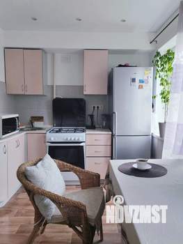 2-к квартира, вторичка, 42м2, 4/5 этаж