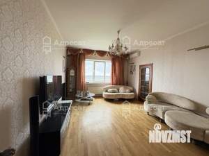 3-к квартира, вторичка, 109м2, 11/17 этаж